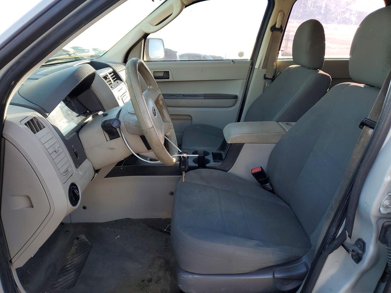 2009 Ford Escape Xls - Image 7