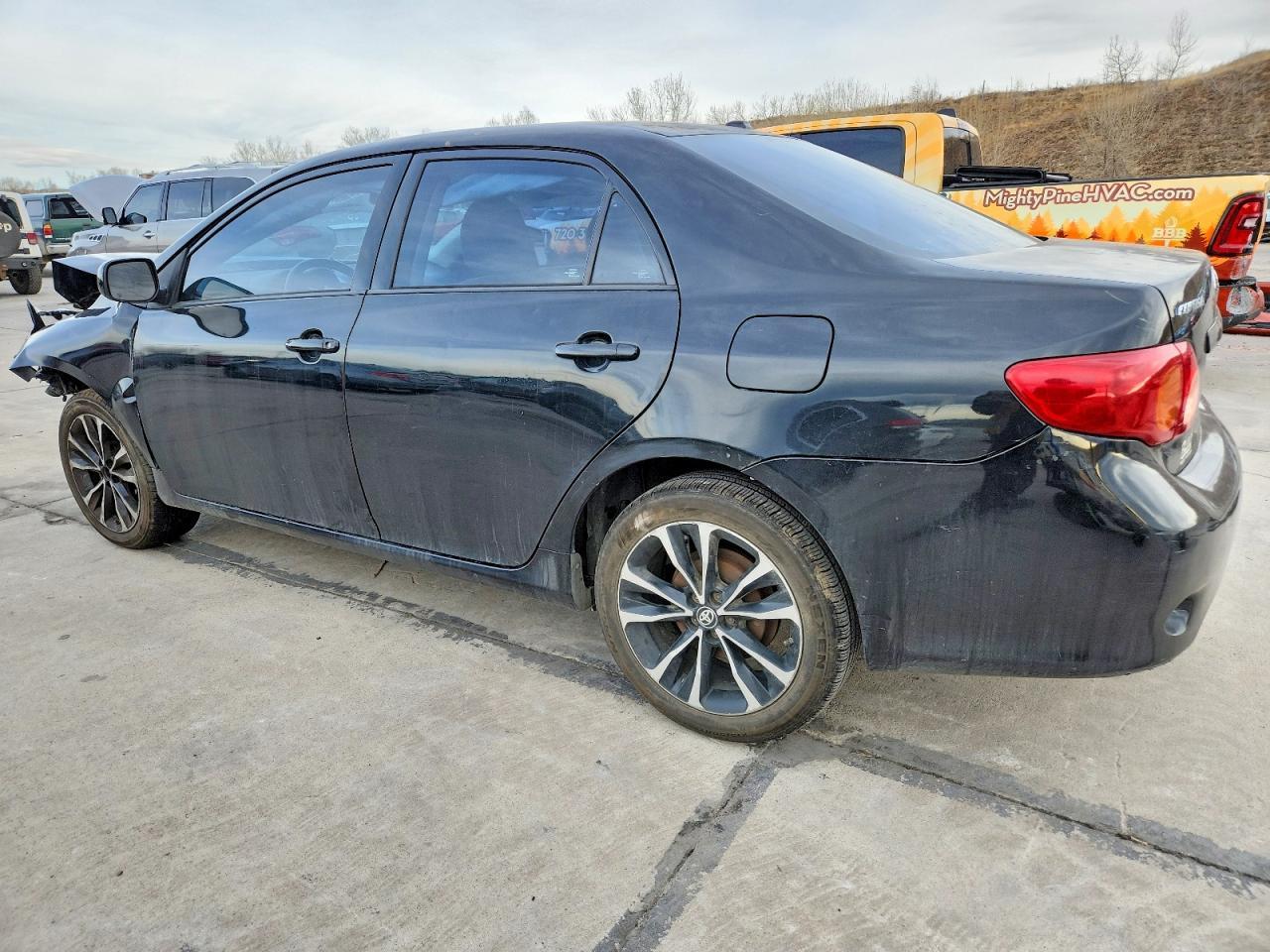 2010 Toyota Corolla - Фото 2
