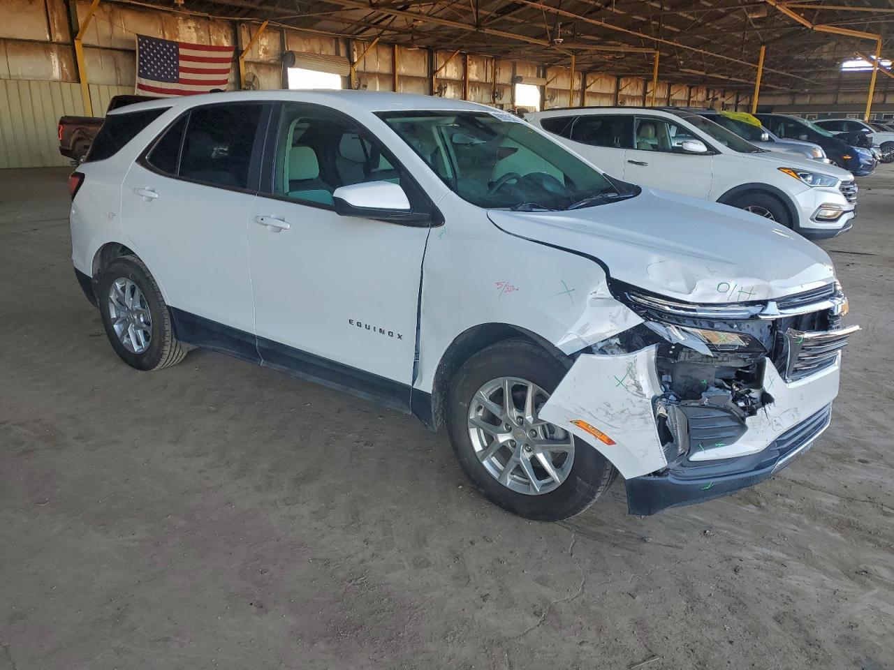 2022 Chevrolet Equinox Lt - Фото 4