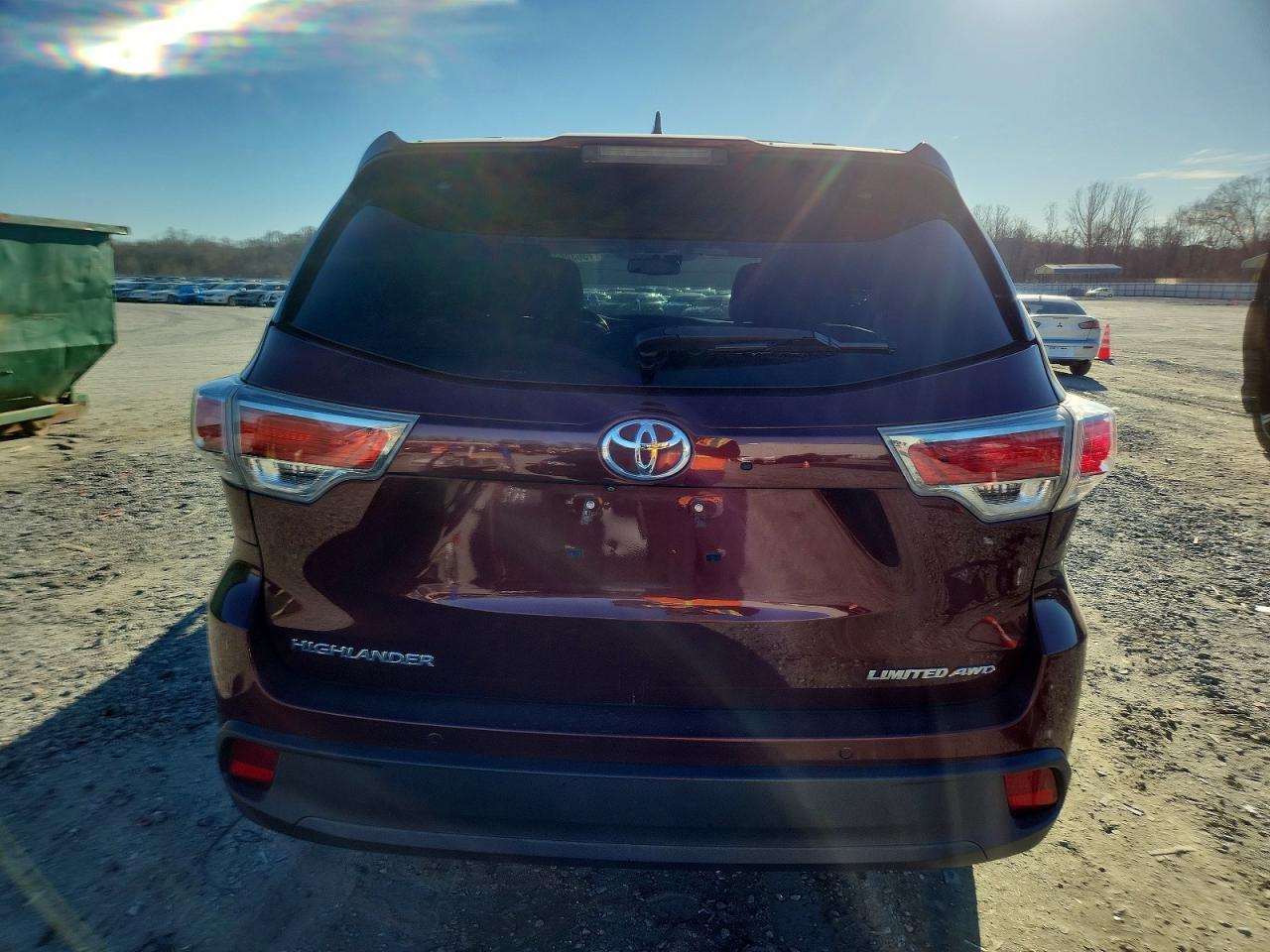 2014 Toyota Highlander Limited - Image 6