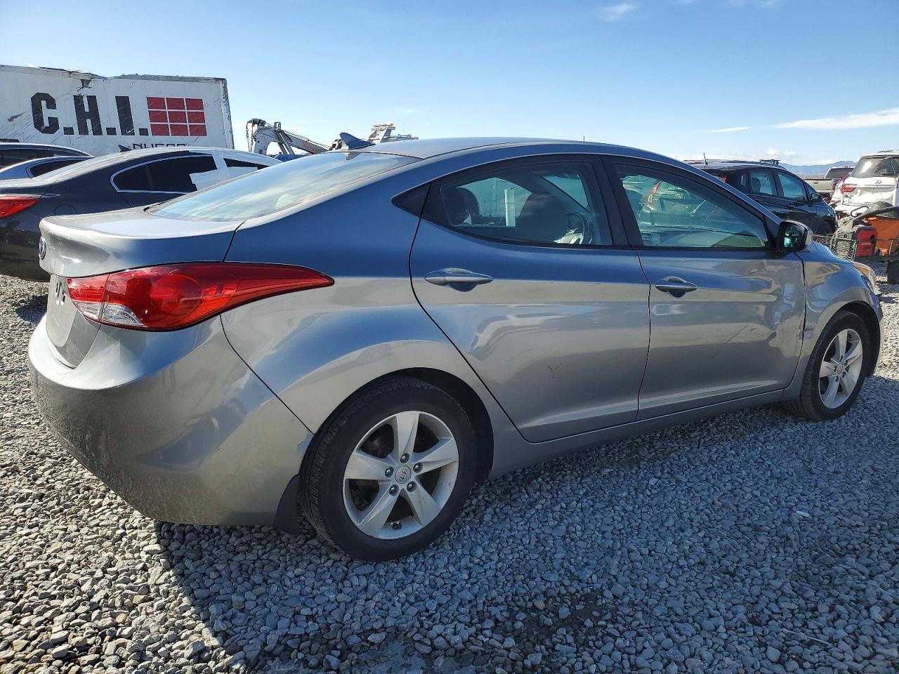 2013 Hyundai Elantra Gls - Фото 3