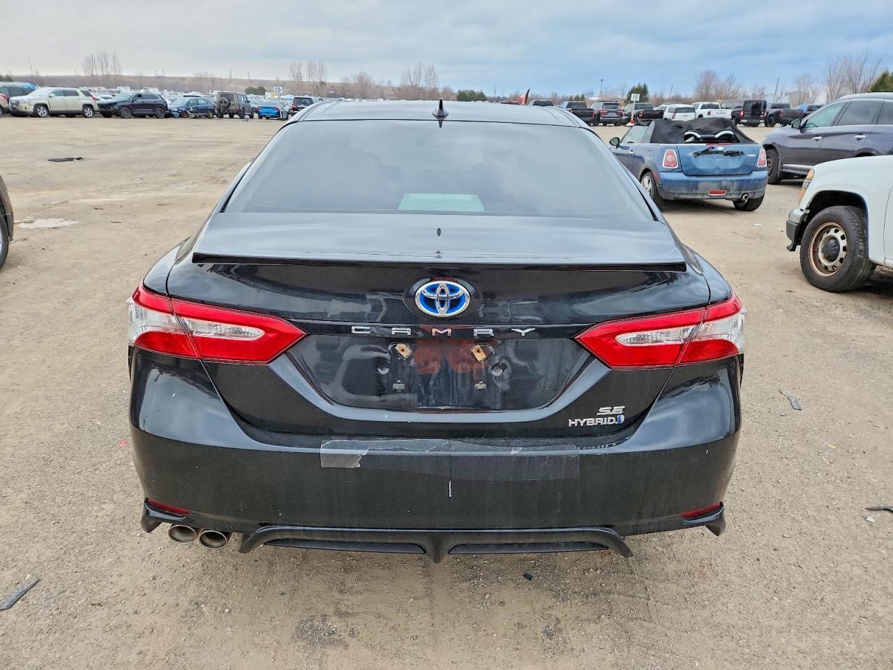 2020 Toyota Camry Xle - Image 6