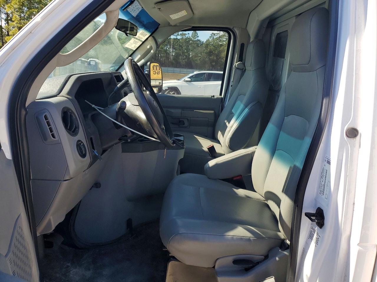 2018 Ford E350 Utility / Service Van - Фото 7