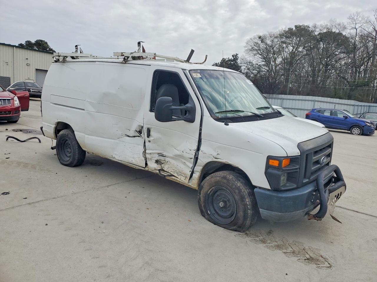 2008 Ford E-250 Utility / Service Van - Image 4