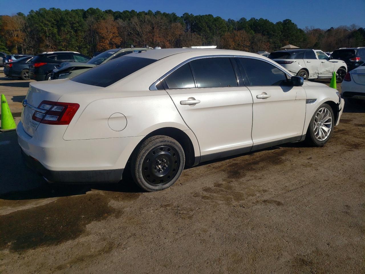 2014 Ford Taurus Limited - Фото 3