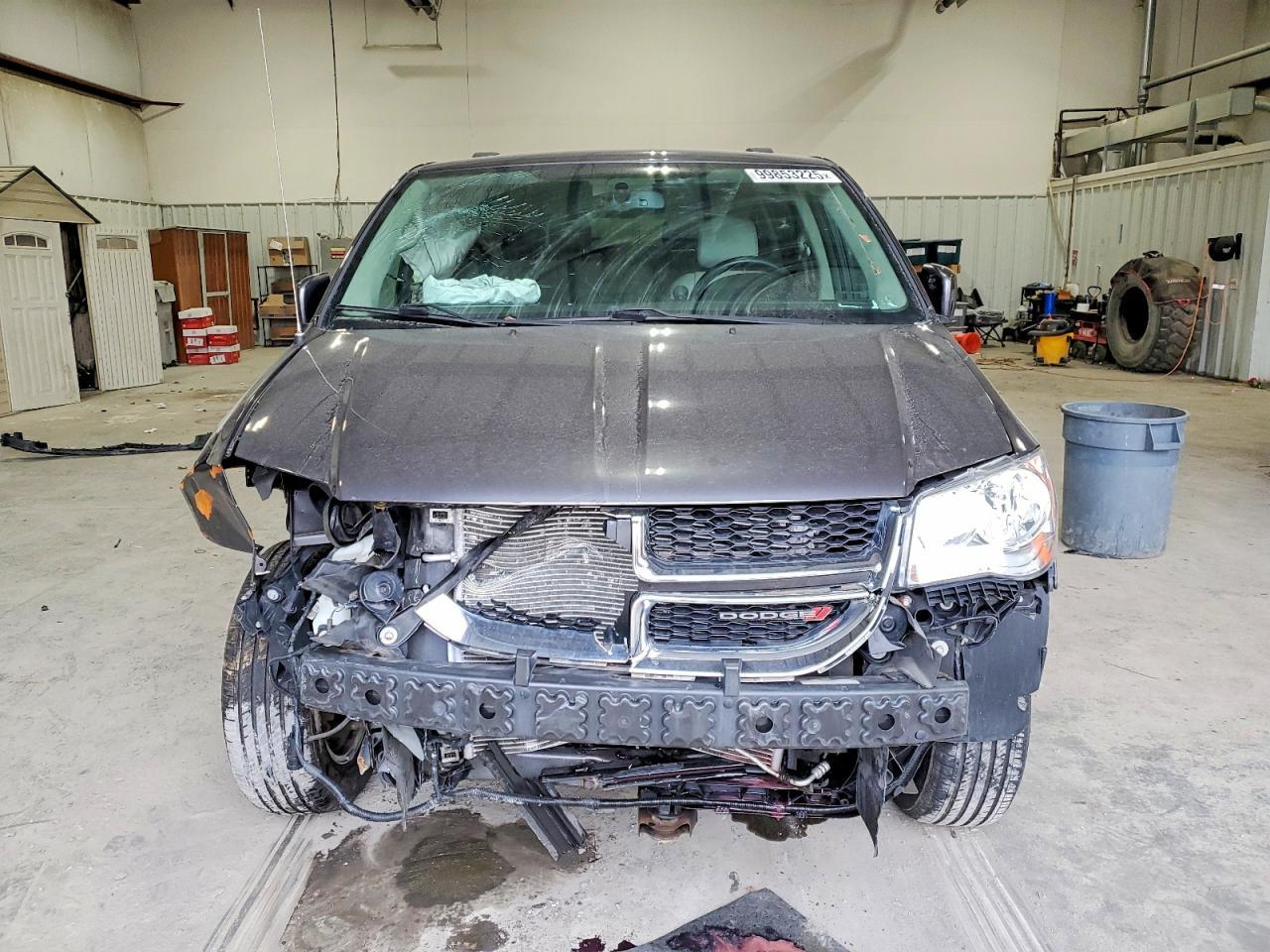 2015 Dodge Grand Caravan Sxt - Image 5