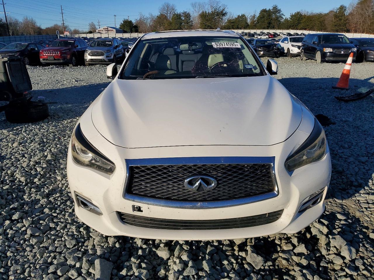 2017 Infiniti Q50 - Image 5