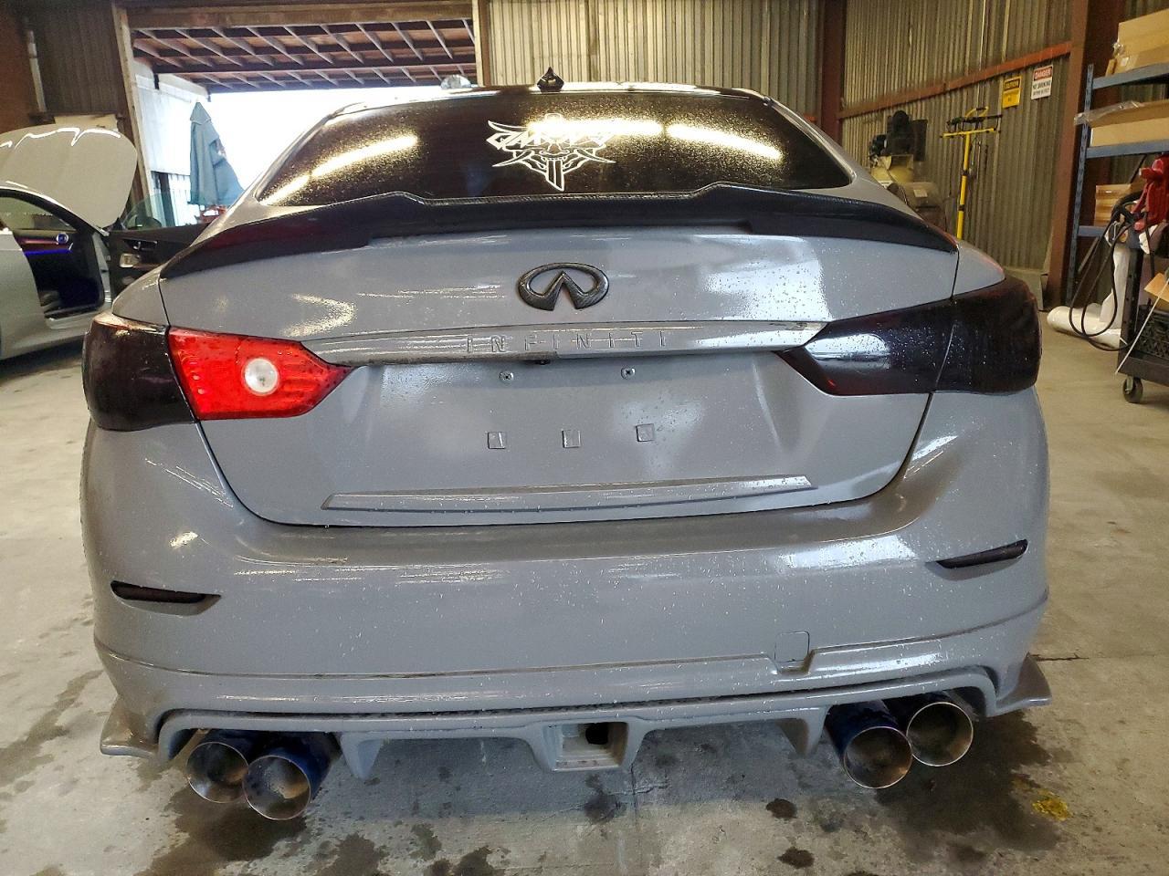 2017 Infiniti Q50 Premium - Image 6