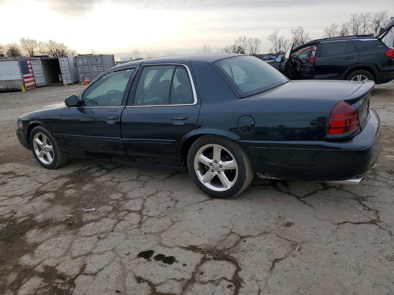 2004 Mercury Marauder - Фото 2