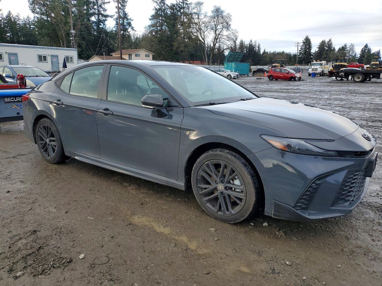 2025 Toyota Camry Se - Фото 4