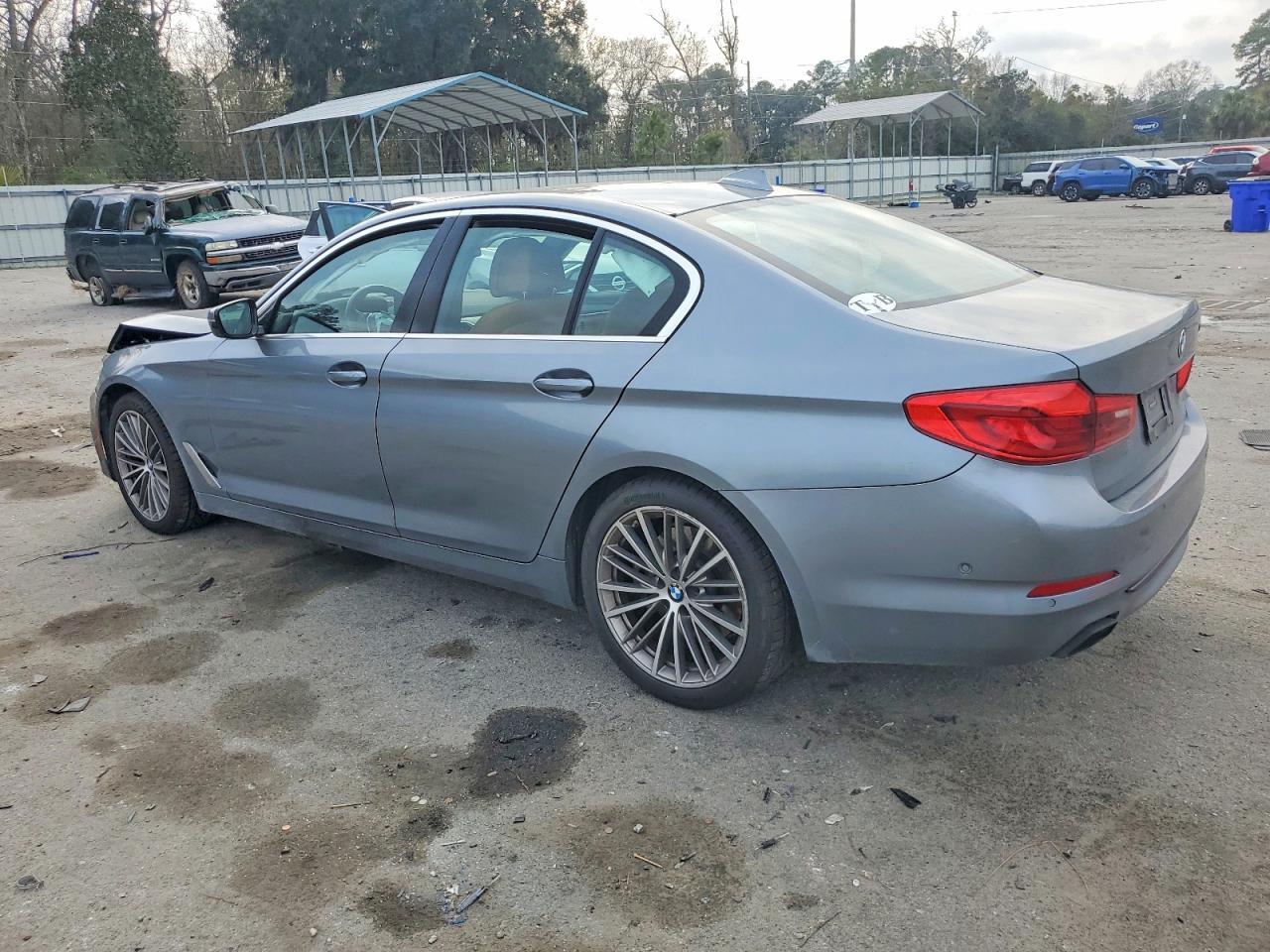 2019 BMW 540 I - Фото 2