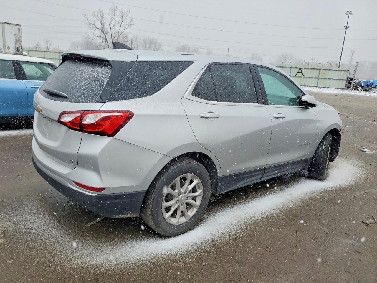 2019 Chevrolet Equinox Lt - Image 3
