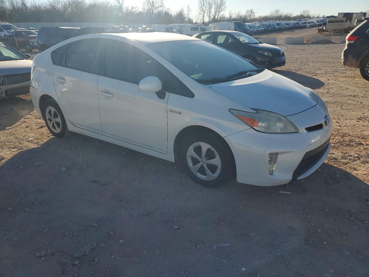 2013 Toyota Prius - Фото 4