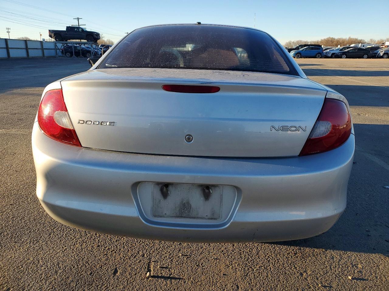 2002 Dodge Neon - Фото 6