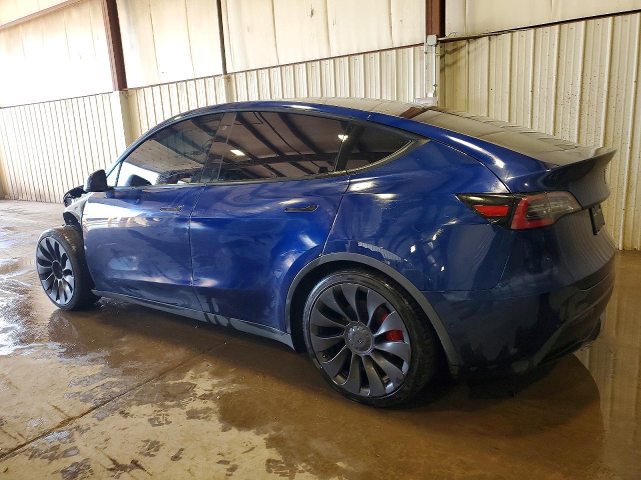 2020 Tesla Model Y - Фото 2