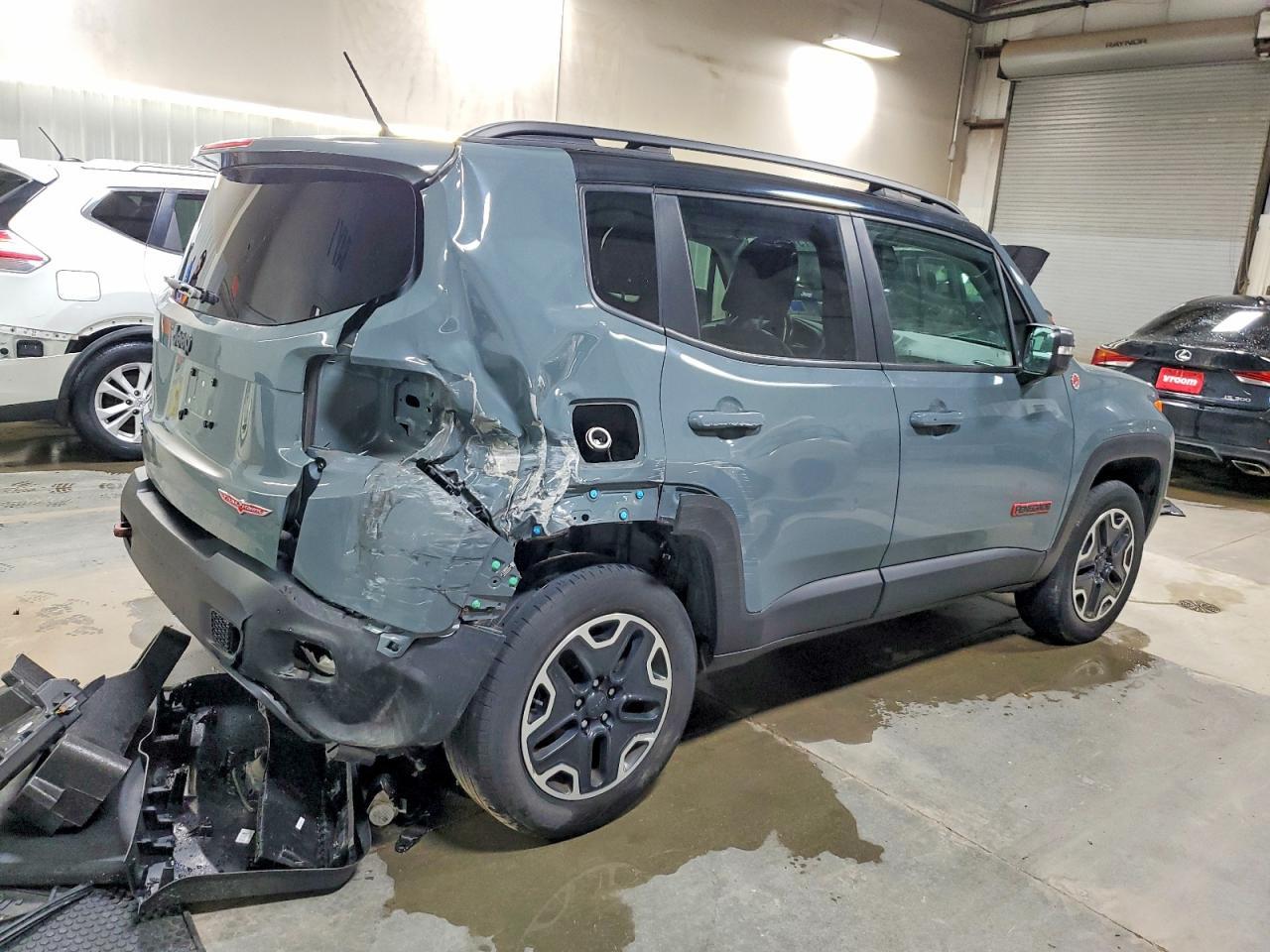 2016 Jeep Renegade Trailhawk - Фото 3