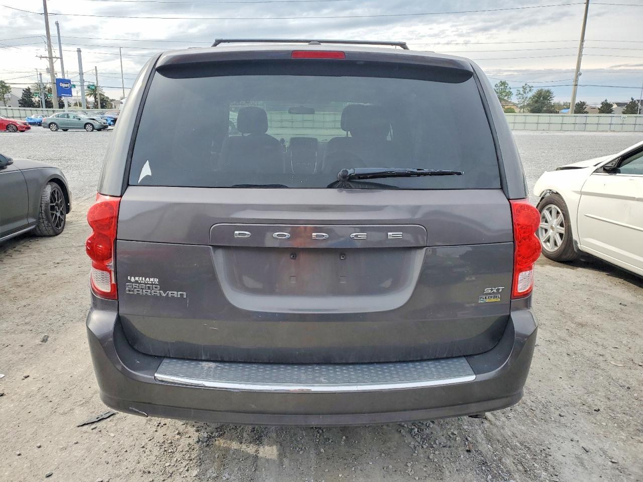 2016 Dodge Grand Caravan Sxt - Image 6