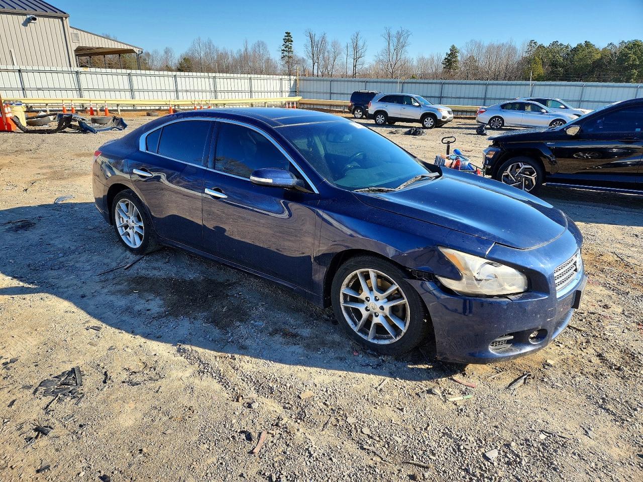 2009 Nissan Maxima S - Image 4