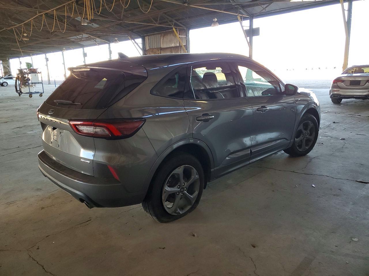 2024 Ford Escape St Line - Фото 3