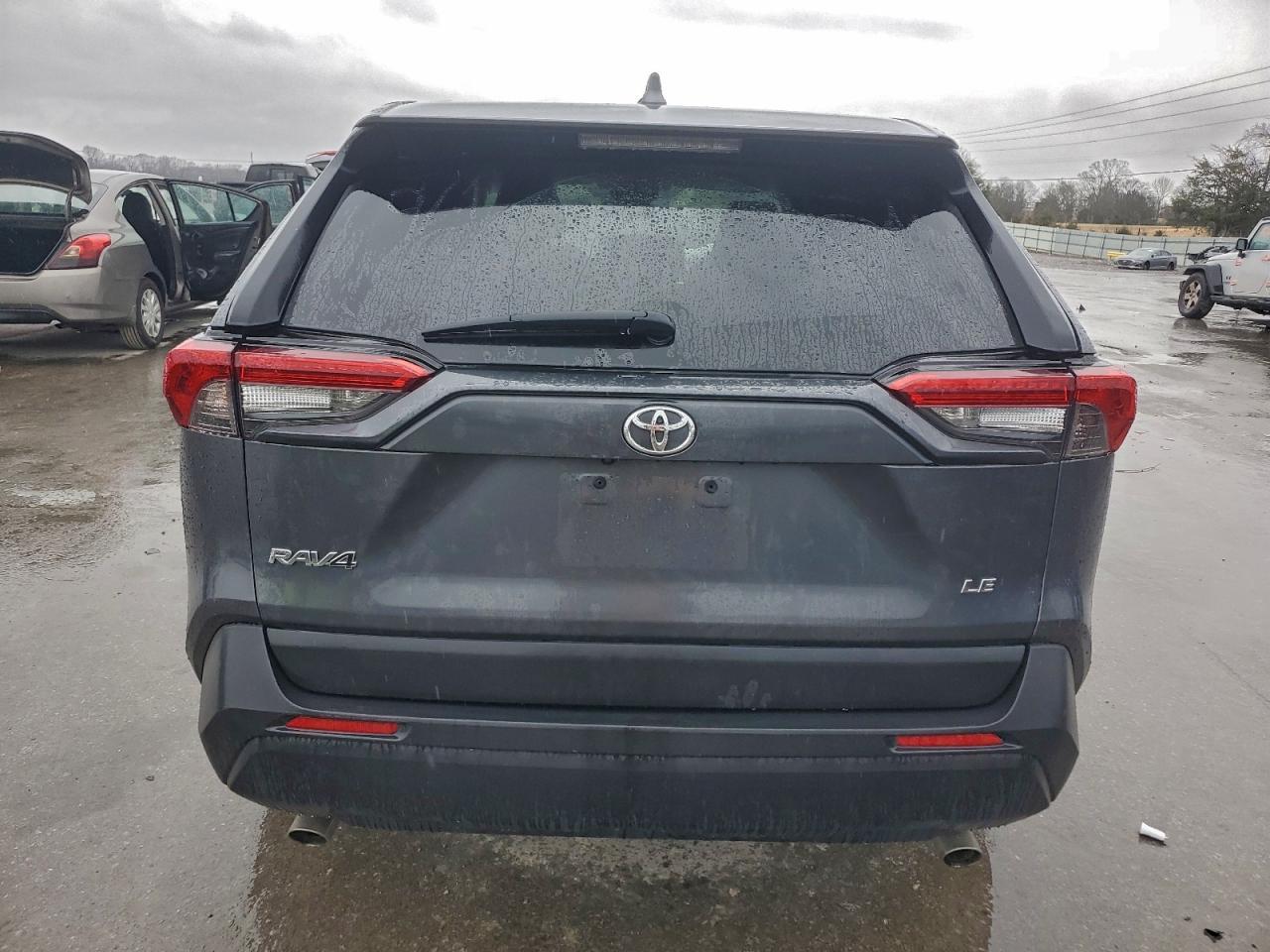 2024 Toyota Rav4 Le - Image 6