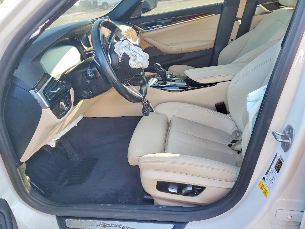 2020 BMW 530 I - Фото 7