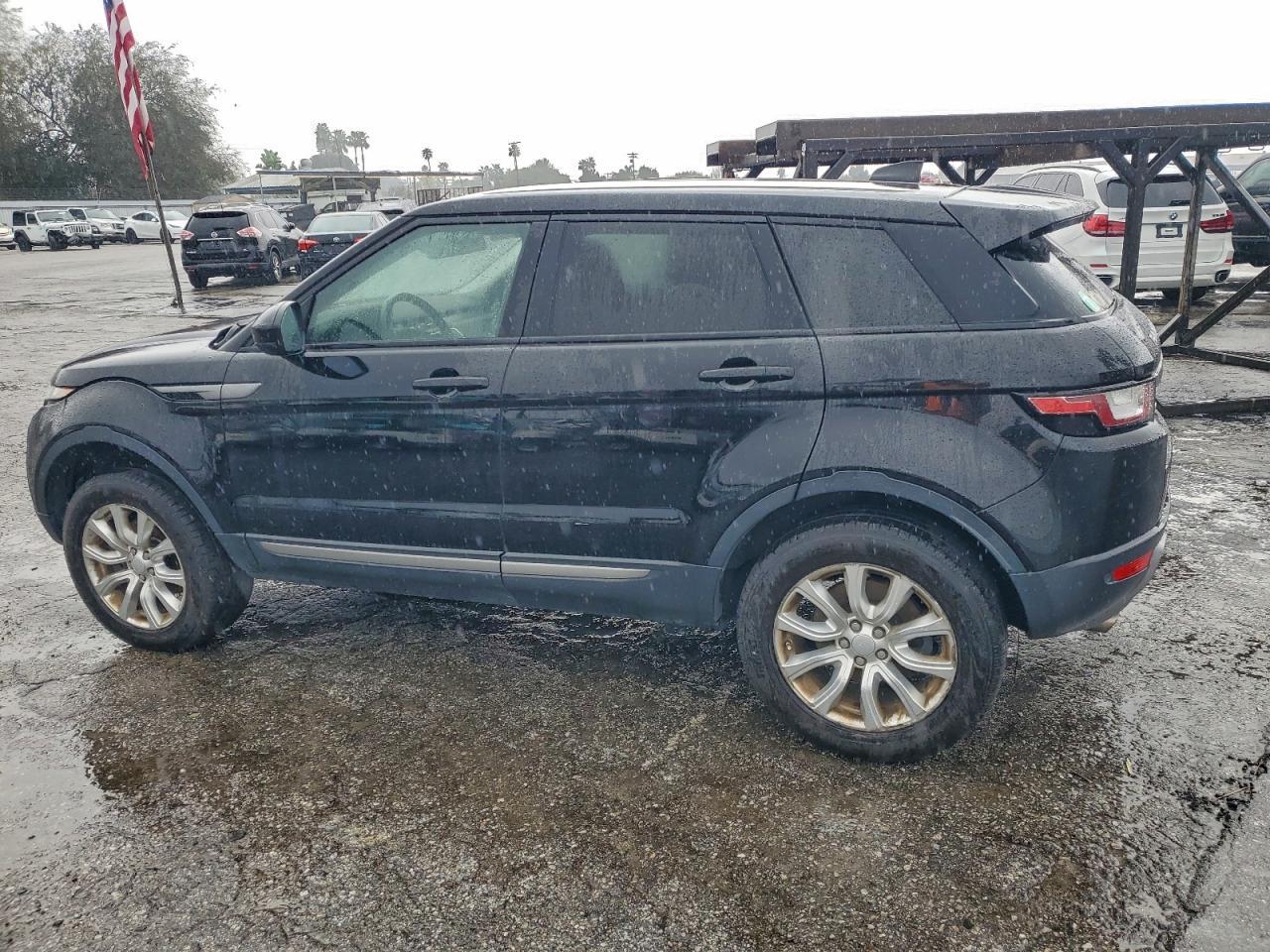 2018 Land Rover Range Rover Evoque Se - Фото 2