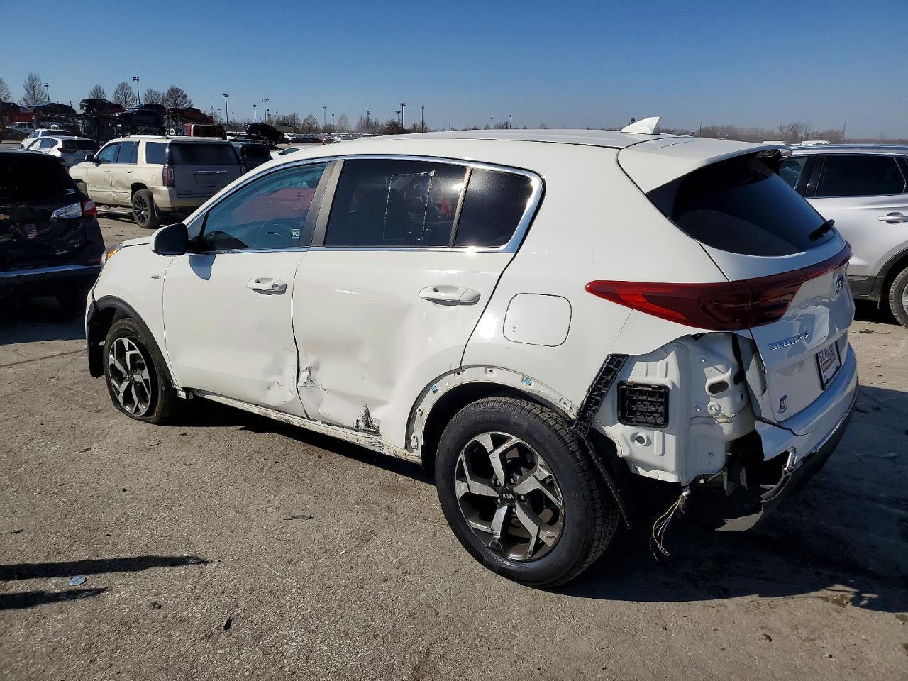 2020 Kia Sportage Lx - Image 2