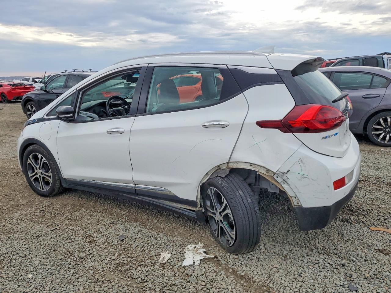 2017 Chevrolet Bolt Ev Premier - Фото 2