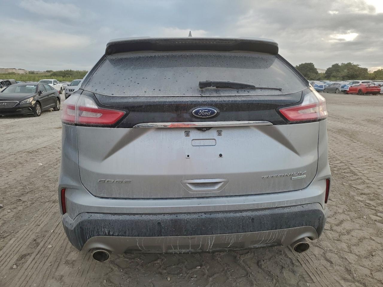 2020 Ford Edge Titanium - Image 6