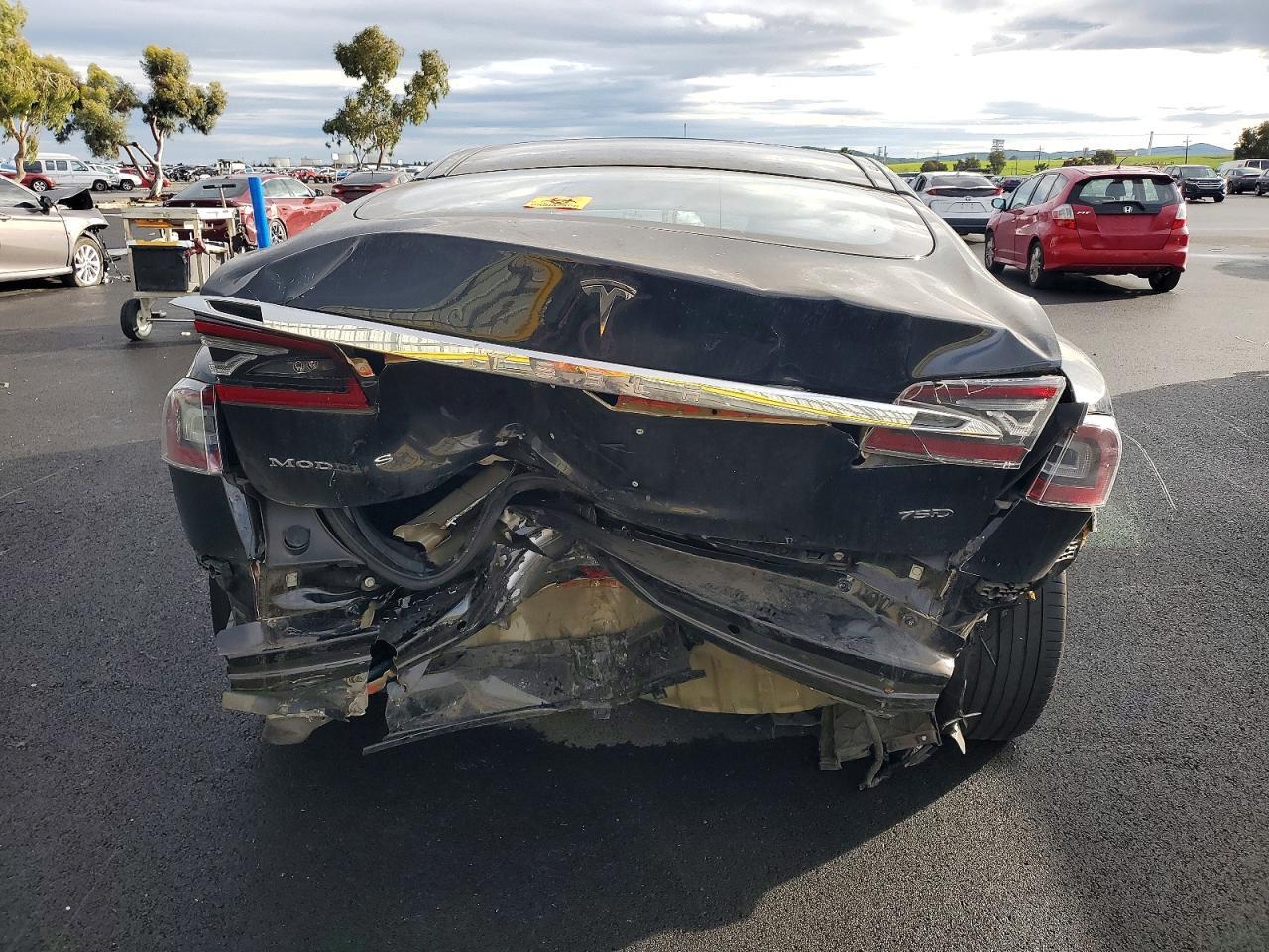 2017 Tesla Model S - Image 6