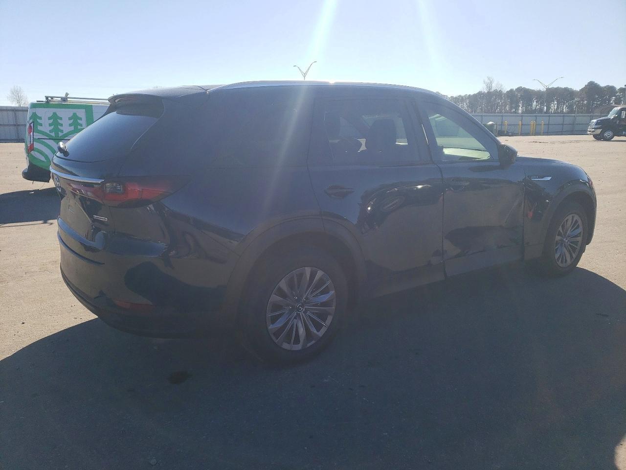 2025 Mazda Cx-90 Preferred - Image 3