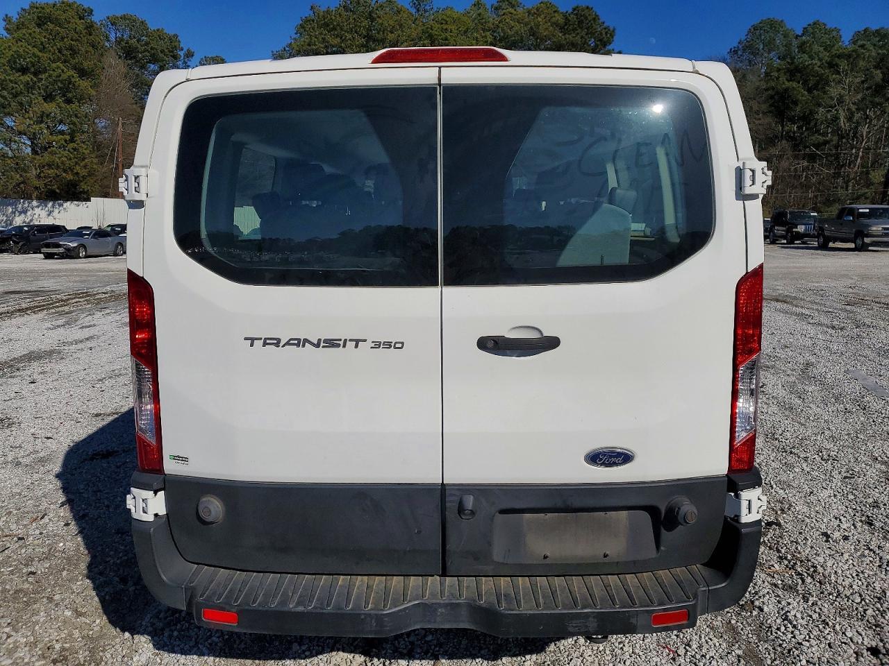 2019 Ford Transit T-350 - Image 6