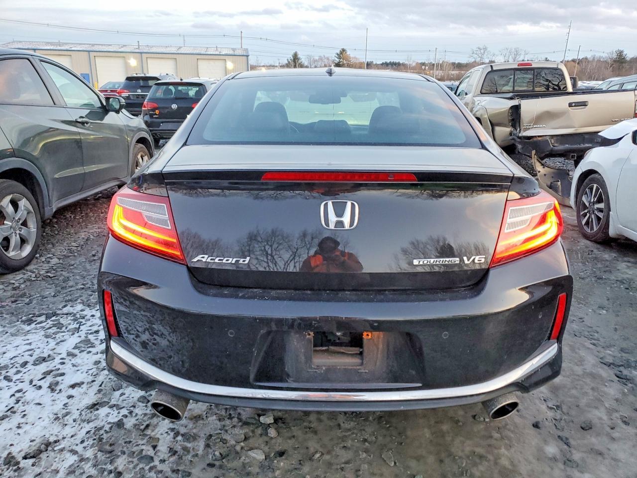 2017 Honda Accord Touring - Фото 6