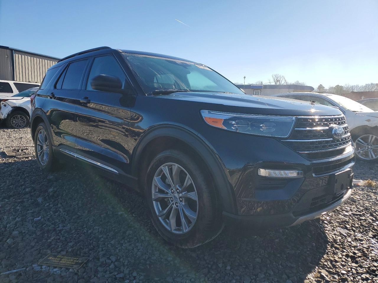 2023 Ford Explorer Xlt - Фото 4