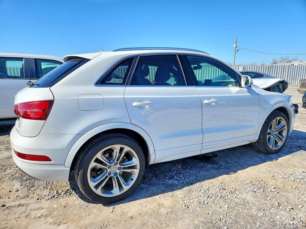 2017 Audi Q3 Premium Plus - Image 3