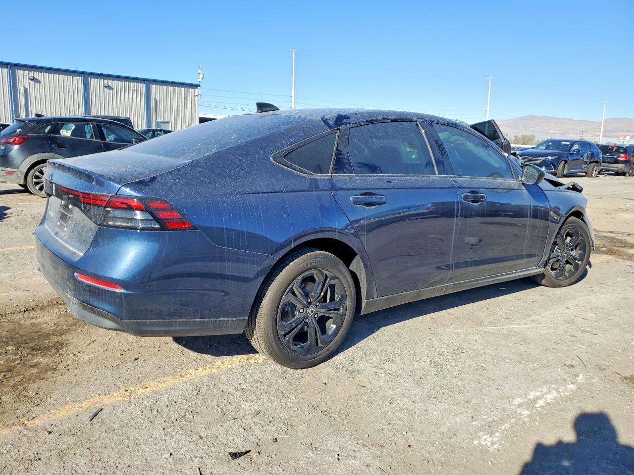 2025 Honda Accord Se - Фото 3