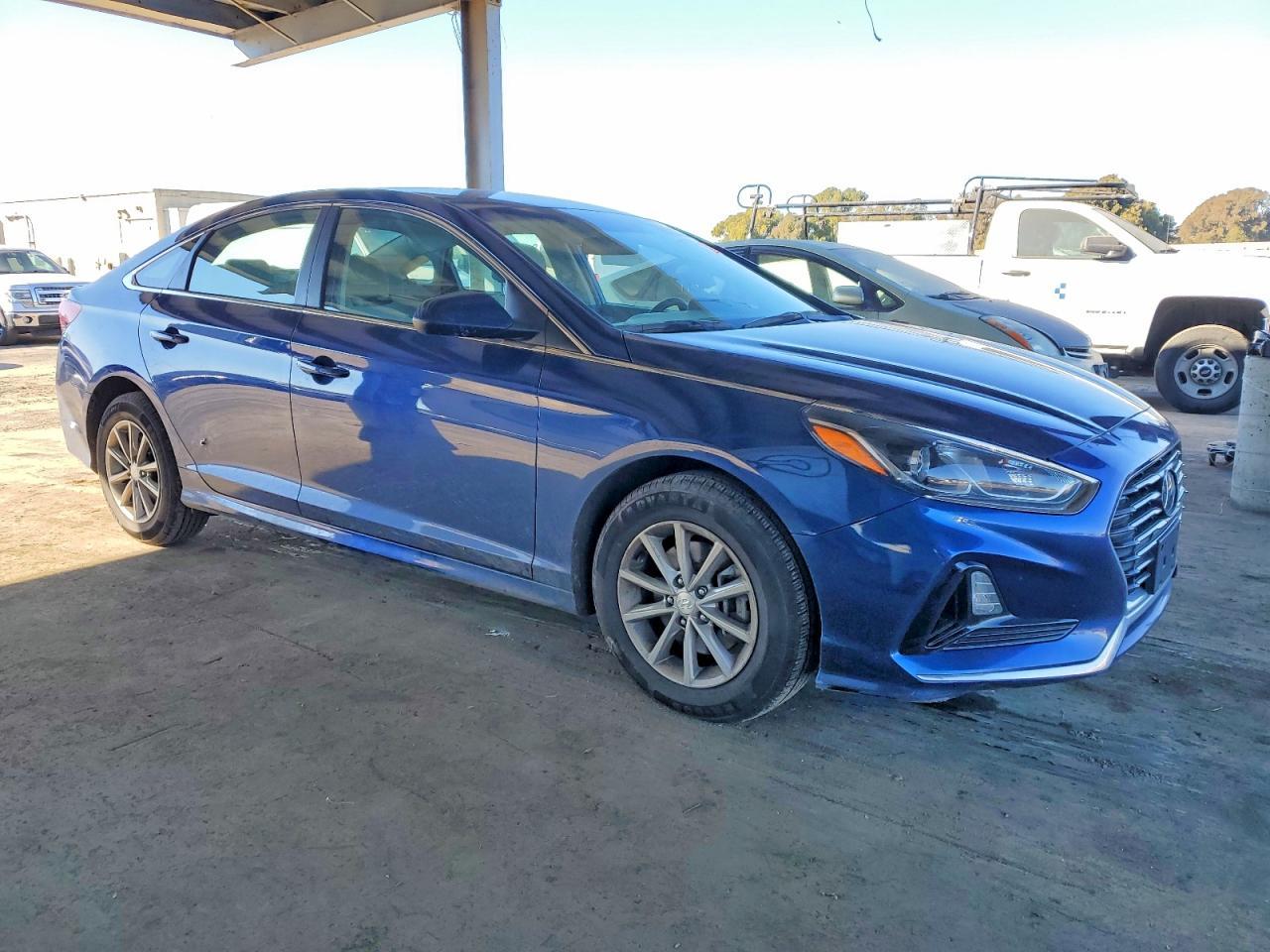 2019 Hyundai Sonata Se - Image 4