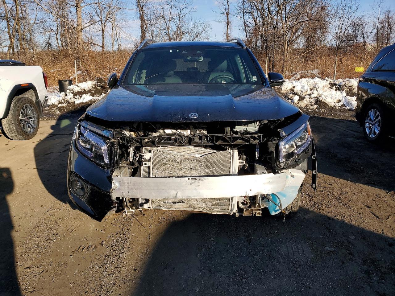 2023 Mercedes-Benz Glb 250 4Matic - Image 5