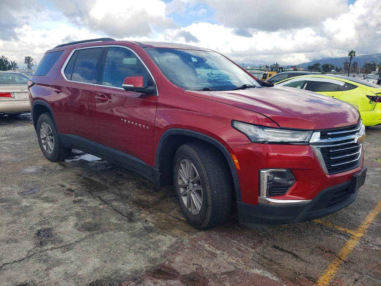 2023 Chevrolet Traverse Lt - Фото 4
