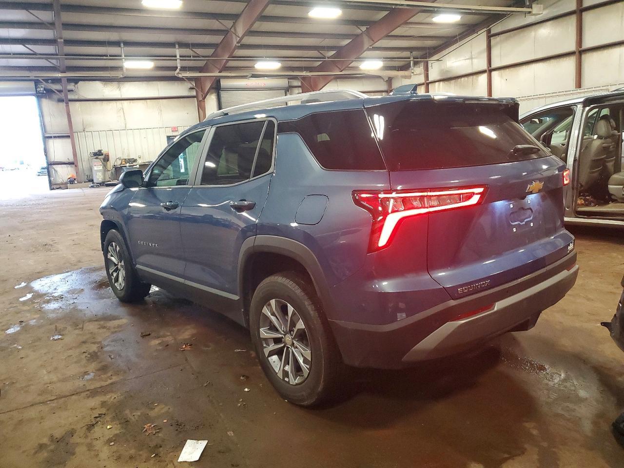 2026 Chevrolet Equinox Lt - Фото 2