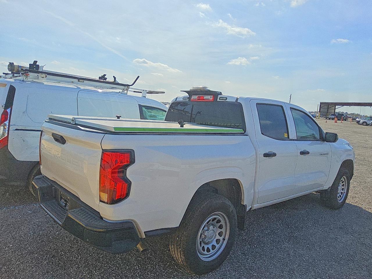 2024 Chevrolet Colorado *** Prior Fleet *** - Фото 3