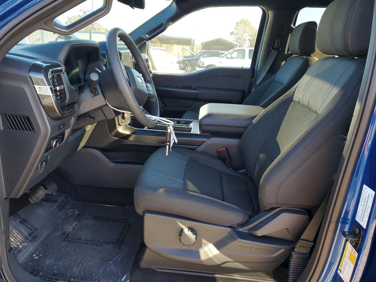 2025 Ford F150 Stx - Фото 7