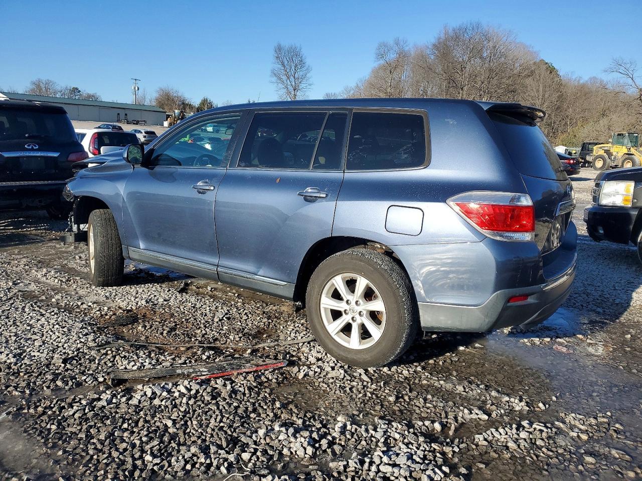 2012 Toyota Highlander Base - Фото 2