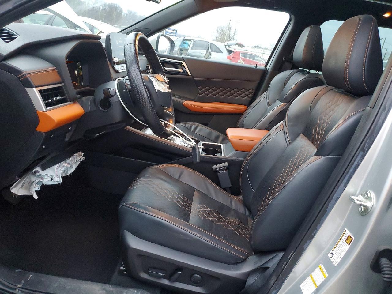 2022 Mitsubishi Outlander Sel/Sel Special Edition - Фото 7