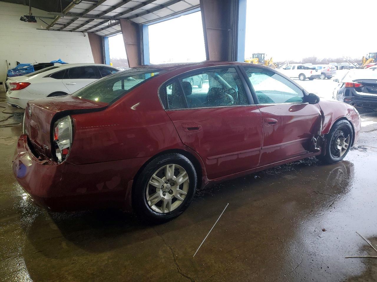2005 Nissan Altima - Image 3