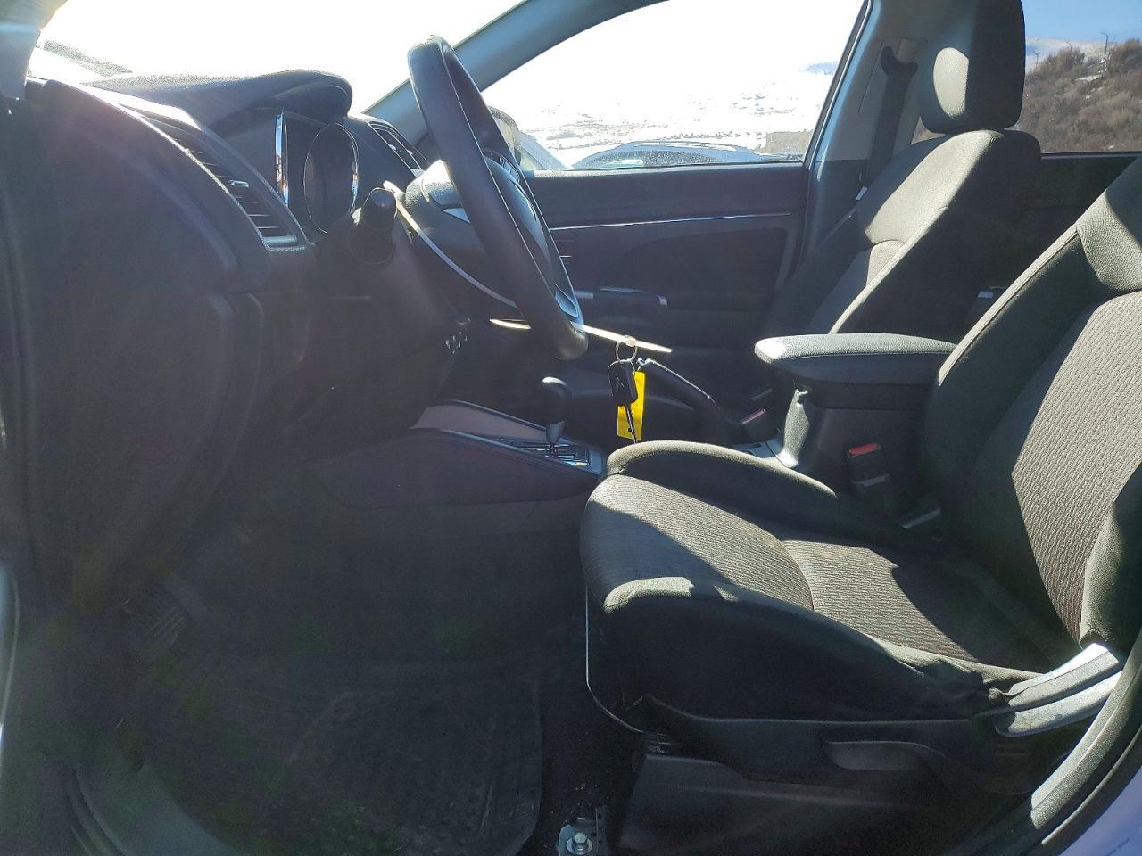 2019 Mitsubishi Outlander Sport Es - Image 7