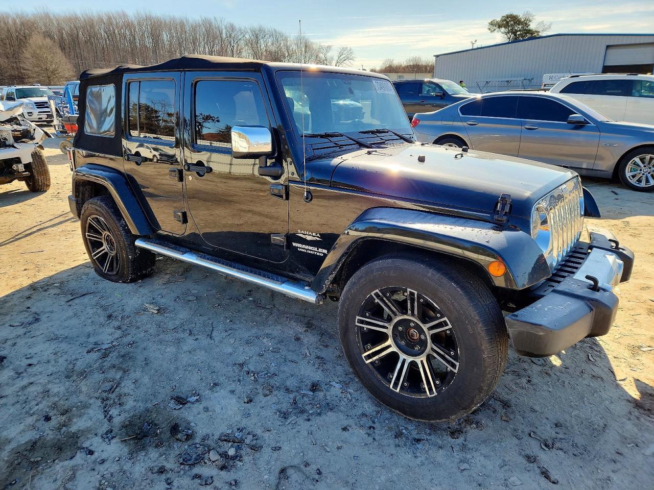 2015 Jeep Wrangler Unlimited Sahara - Фото 4