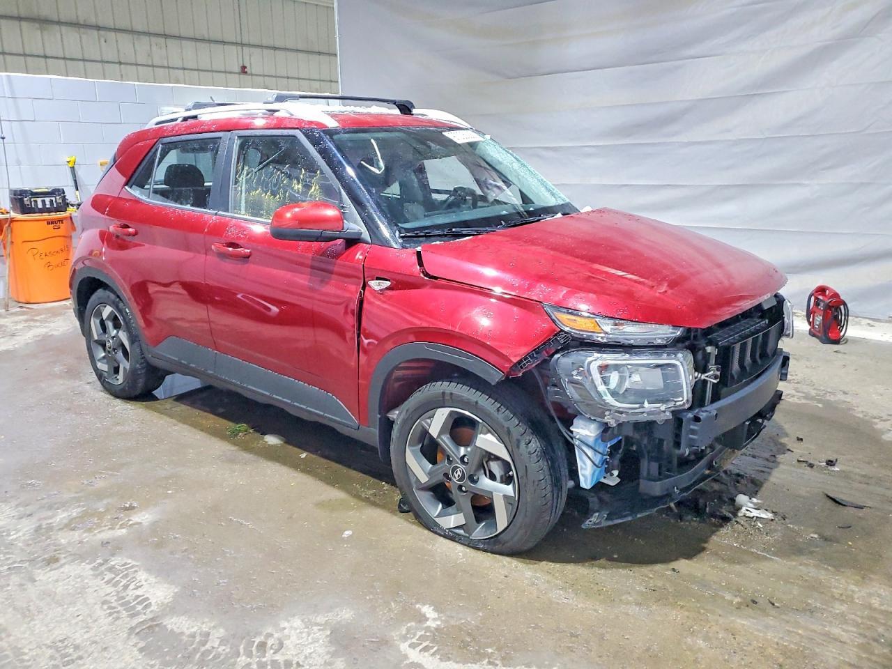2025 Hyundai Venue Sel - Image 4