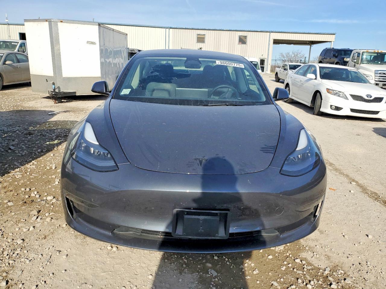 2023 Tesla Model 3 - Image 5