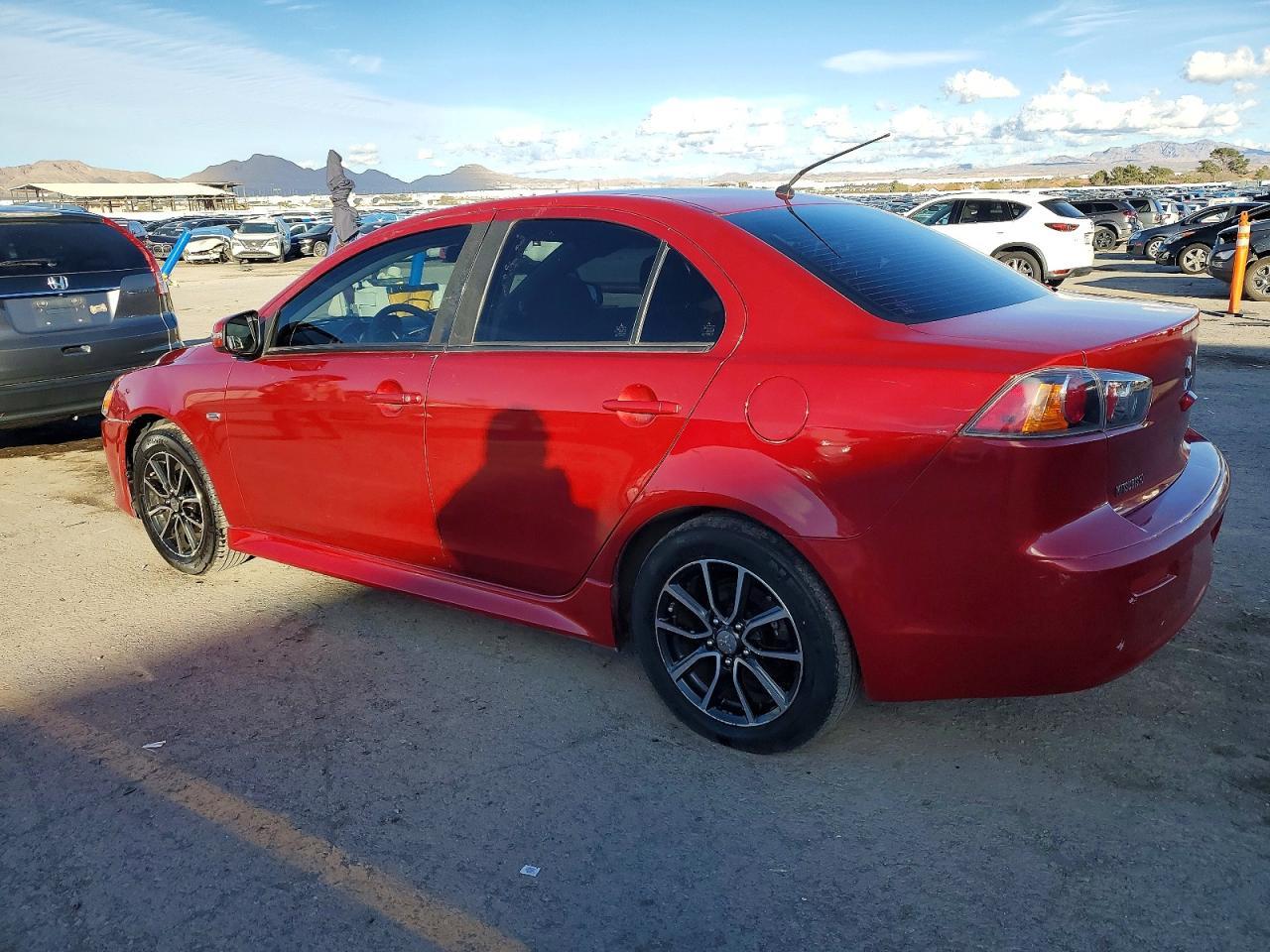 2017 Mitsubishi Lancer Es - Фото 2